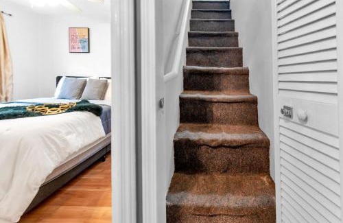 Hopelawn Maison | Nest Away near EWR 2 Queen Beds