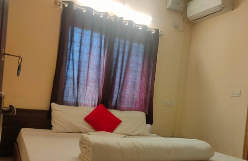 R.K. Hegde Nagar Cabine | Nest Hospitality