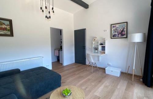 Brebu Nou Maison | Nest in Gărâna - Cardinal House