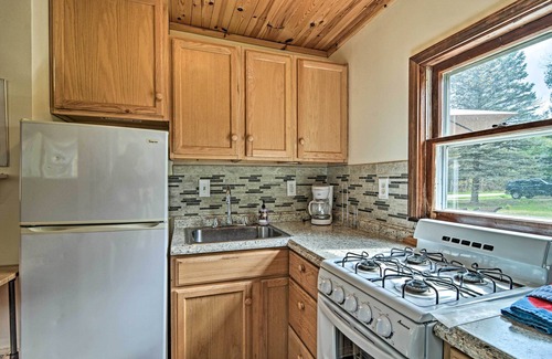 Charlevoix Cabine | NOUVEAU! Escapade en chalet acceptant les animaux domestiques au lac Charlevoix!