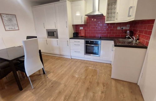 The Liberties Appartement | Nestled Away 2BD - 500Mtrs to Guinness Storehouse