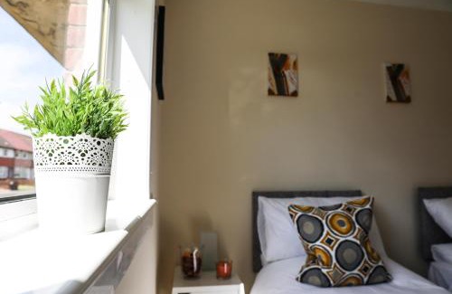 Wishaw Appartement | Netherton House