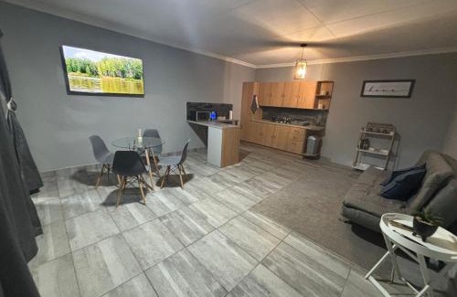 Flora Park Appartement | Nettle Nest Accommodation