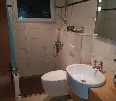 Lilienthal Appartement | NEU! Ferienwohnung Ramke EG