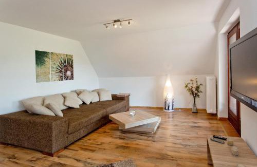 Toppenstedt Appartement | NEU! Ferienwohnung zum Wiesenblick