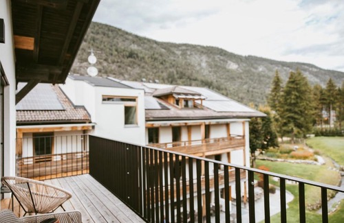 Stams Appartement | Neu renovierte Ferienwohnungen im Hotel Hirschentenne