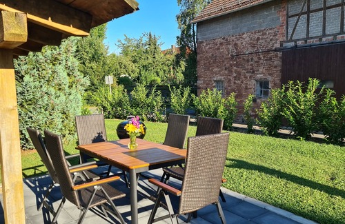 Waldeck Appartement | Neu Saniert: Ferienwohnung OG im Ferienhaus Waldecker Auszeit in Ruhiger Lage