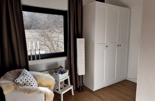 Usseln Appartement | Neu und Liebevoll Eingerichtete Fewo am Skihang und Waldrand Nähe Willingen!