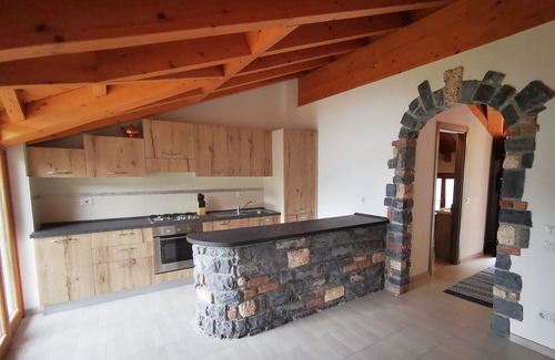 Cima Appartement | Neue Ferienwohnung mit Sicht auf Luganersee
