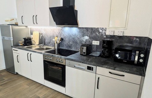 Gotha Appartement | Neuerbaute Ferienwohnung "friedensstein" Befindet Sich Direkt am Schloßpark