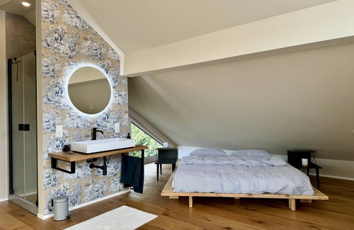 Zummeterhof Appartement | Neues Dachgeschoss-loft mit Moselblick, Bootcharter