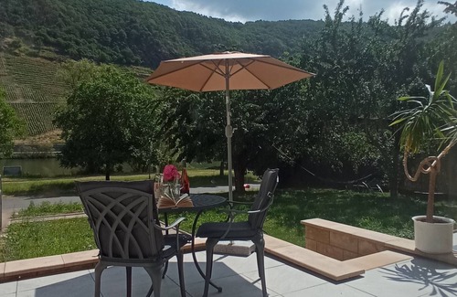 Wolf Maison | Neues Ferienhaus mit Herrlichem Ausblick auf die Mosel