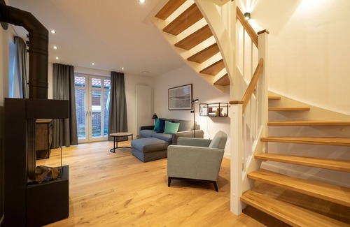 Spiekeroog Maison | Neues Luxuriöses Ferienhaus mit Hochwertiger Ausstattung in Zentraler Lag