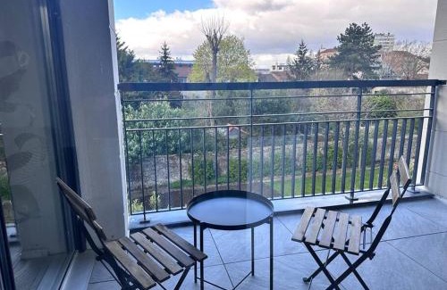 Romainville Appartement | Neuf-Lumineux-Calme à 18 mn du centre de Paris