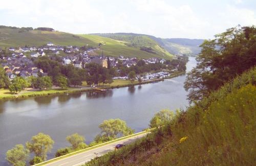 Neumagen-Dhron Appartement | Neumagen-Dhron Retreat