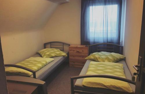 Neumarkt in der Oberpfalz Maison | NEUMARKT MONTEURZiMMER