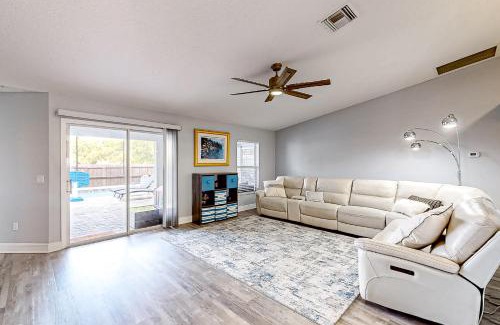 Summerfield Maison | Never Ending Summer