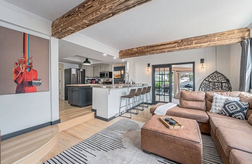 Northwest Arvada Maison | Neverland | Stay Play Experience