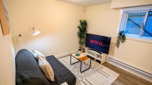 Lynn Valley Maison | New 1 bedroom suite North Vancouver