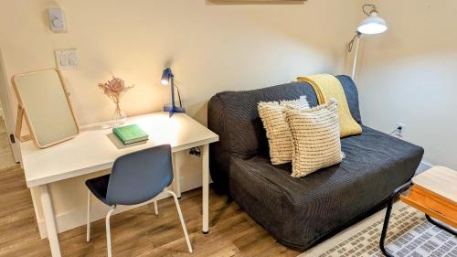 Lynn Valley Maison | New 1 bedroom suite North Vancouver