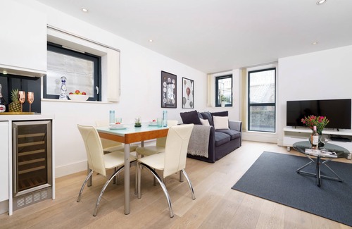 Covent Garden Appartement | New! 1Bedr/3 Beds/1 Bath Covent Garden