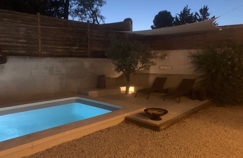 Villeneuve-les-Avignon Maison | Villa récente de 120 m2 avec 2 chambres et piscine à Villeneuve-les -Avignon