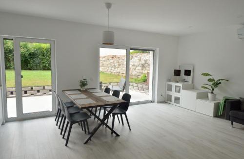 Budaors Appartement | New 2 Bedroom Condo In The Center