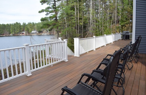 East Wakefield Maison | Nouveau (2017) Belle maison au bord du lac Belleau pour une grande famille.