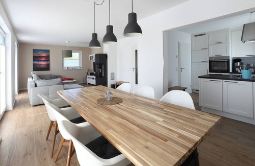 Wiek Maison | NOUVEAU 2018 maison de vacances exclusivement près de la plage, sauna, cheminée, WiFi gratuit, jardin