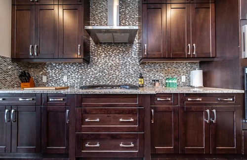 Northwest Edmonton Maison | |NEW| 2500 SQFT Luxurious home|Sleeps 8|King Bed