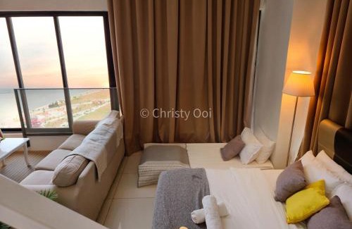Downtown George Town Appartement | NEW 2BR Sunrise Gurney with Stunning Seaview 无敌日出海景房