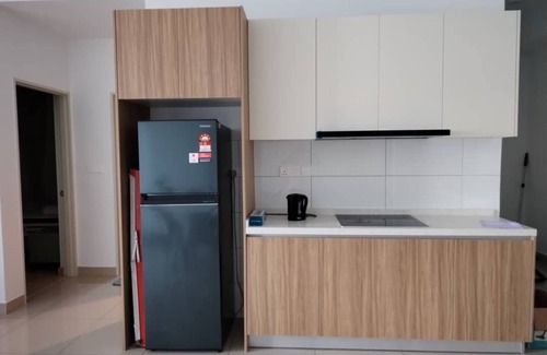 Kampung Haji Abdullah Hukum Copropriété | New 3-bedroom condo with 600 sq ft terrace viewing Kuala Lumpur City,