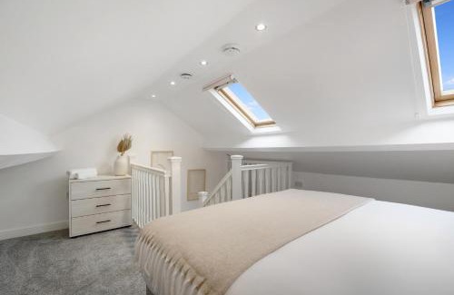 Spennymoor Maison | NEW! 3-Bedroom Homey Vibes in Stratton, Sleeps 6