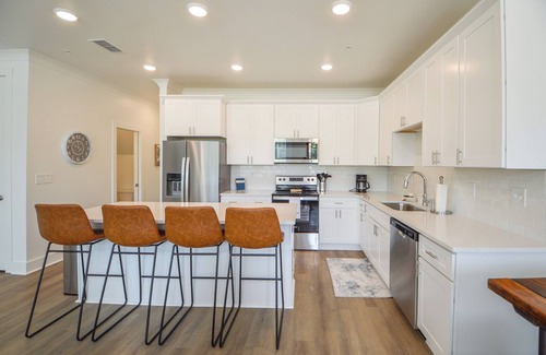 Starkville Copropriété | New 3BR/3.5BA condo 1.2 miles from MSU and 1.9 miles from the Cotton District!