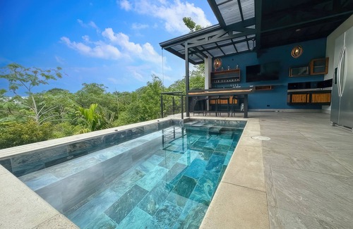 Quepos Maison | New 3BR Home with Amazing Sunset View in Quepos