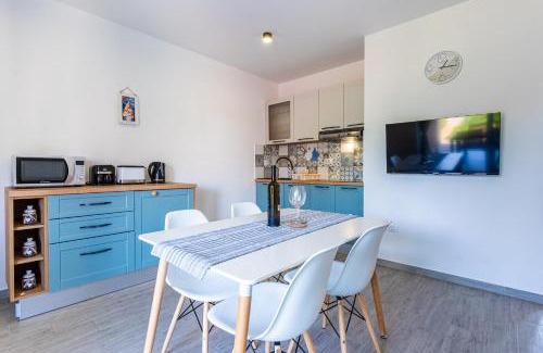 Cres Appartement | New 4 star apartment M&A in town Cres