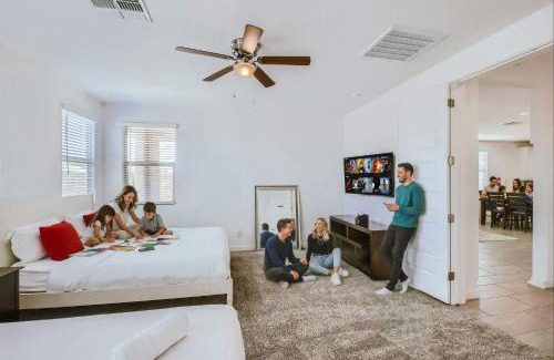 Estrella Village Maison | NEW - 5BR Home 20 min from Phoenix - AT