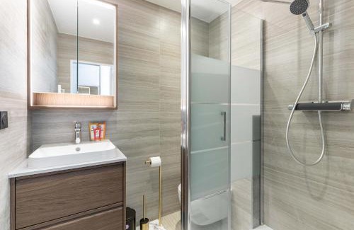 19th Arrondissement Appartement | New- 8 pers devant le parc de la villette