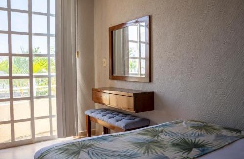 Puente del Mar Appartement | New Acapulco Retreat Garden Pool & Gym