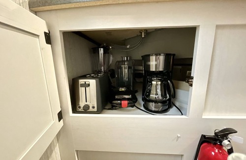 Seaboard Industrial Maison | NEW + ADVENTUROUS 2 bedroom Disney Camper/RV!