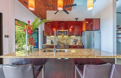 Hatillo Villa | Nouveau!!-Toutes les vues Suite House & Killer. Route goudronnée communautaire gated staff sur place