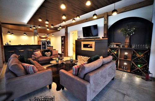 Ehrwald Appartement | New Apart at the Zugspitze with spa, hot tub, barbecue area, beautiful outdoor area...