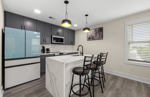 Columbia Heights Appartement | New Apartment Duplex 2-Bedroom