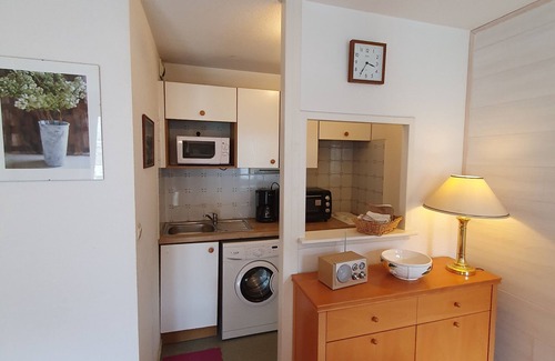 Bagneres-de-Luchon Appartement | Joli Appartement Dans Résidence Fermée Avec Parking Privé