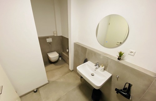 Geseke Appartement | New Apartment l 3 Beds l 2 Bedrooms l Wi-fi