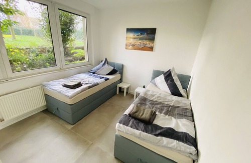 Geseke Appartement | New Apartment l 3 Beds l 2 Bedrooms l Wi-fi