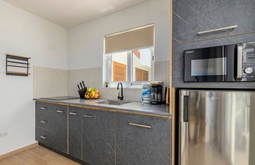Bushiri Appartement | ✶NEW✶ Apartment & Private Pool near Eagle Beach