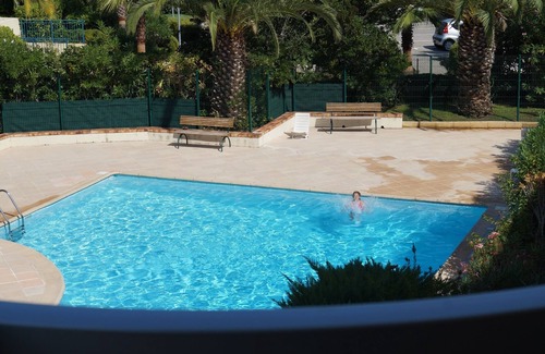 Plaine de la Brague Appartement | Appartement neuf climatisé T2 , classé 4*** VUE MER avec PISCINE garage privé