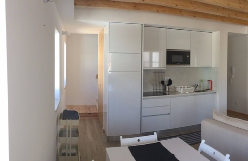 Sesimbra Appartement | Nouvel appartement avec la mer et le château !! Le long de la plage