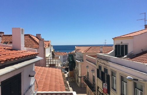 Sesimbra Appartement | Nouvel appartement avec la mer et le château !! Le long de la plage